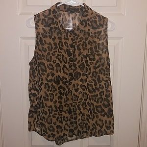 Leopard top
